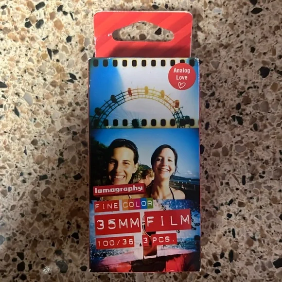 Lomography 35 mm film - Picture 1 of 3